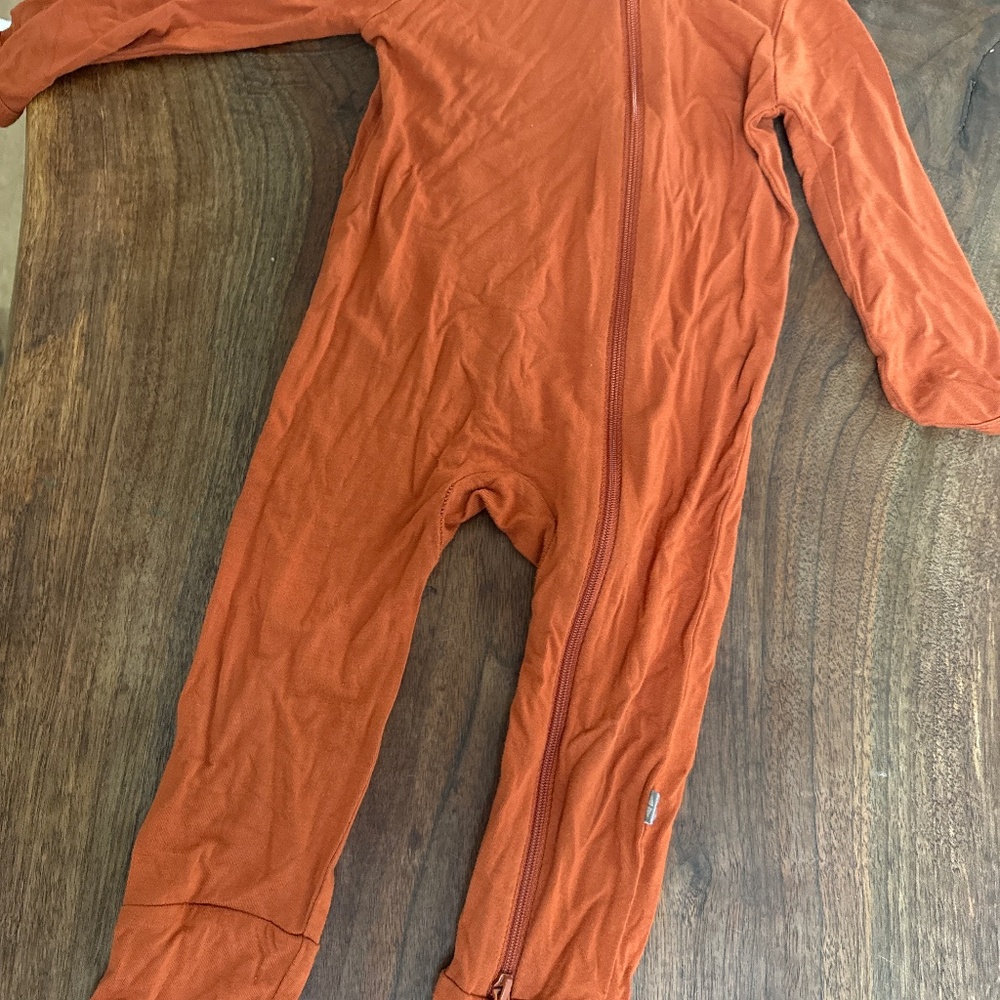 Kyte baby romper 12-18 months